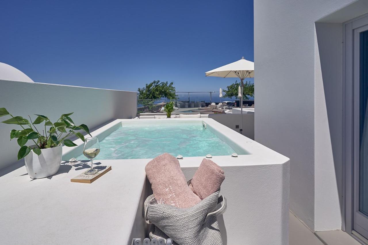 Nova Luxury Suites Pyrgos Kallistis ภายนอก รูปภาพ