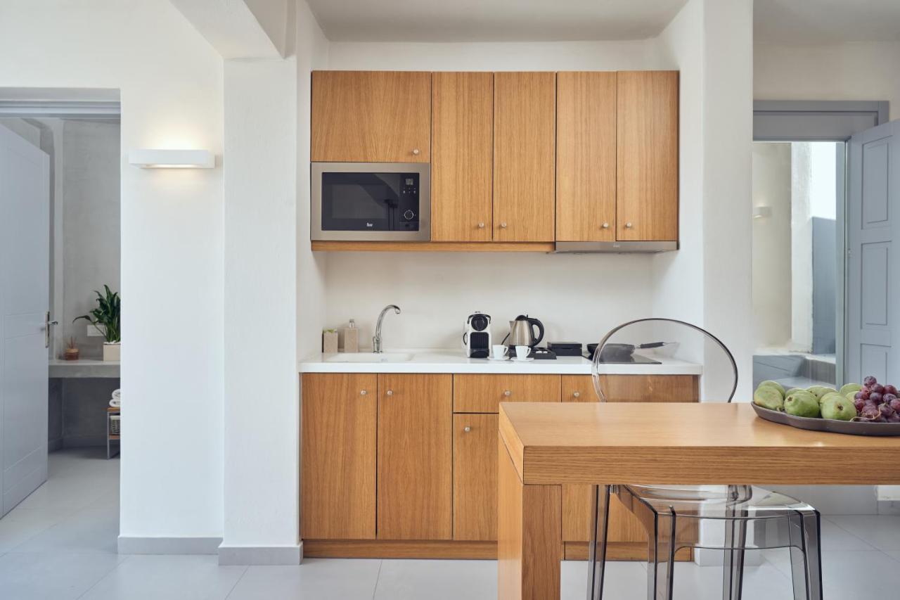 Nova Luxury Suites Pyrgos Kallistis ภายนอก รูปภาพ